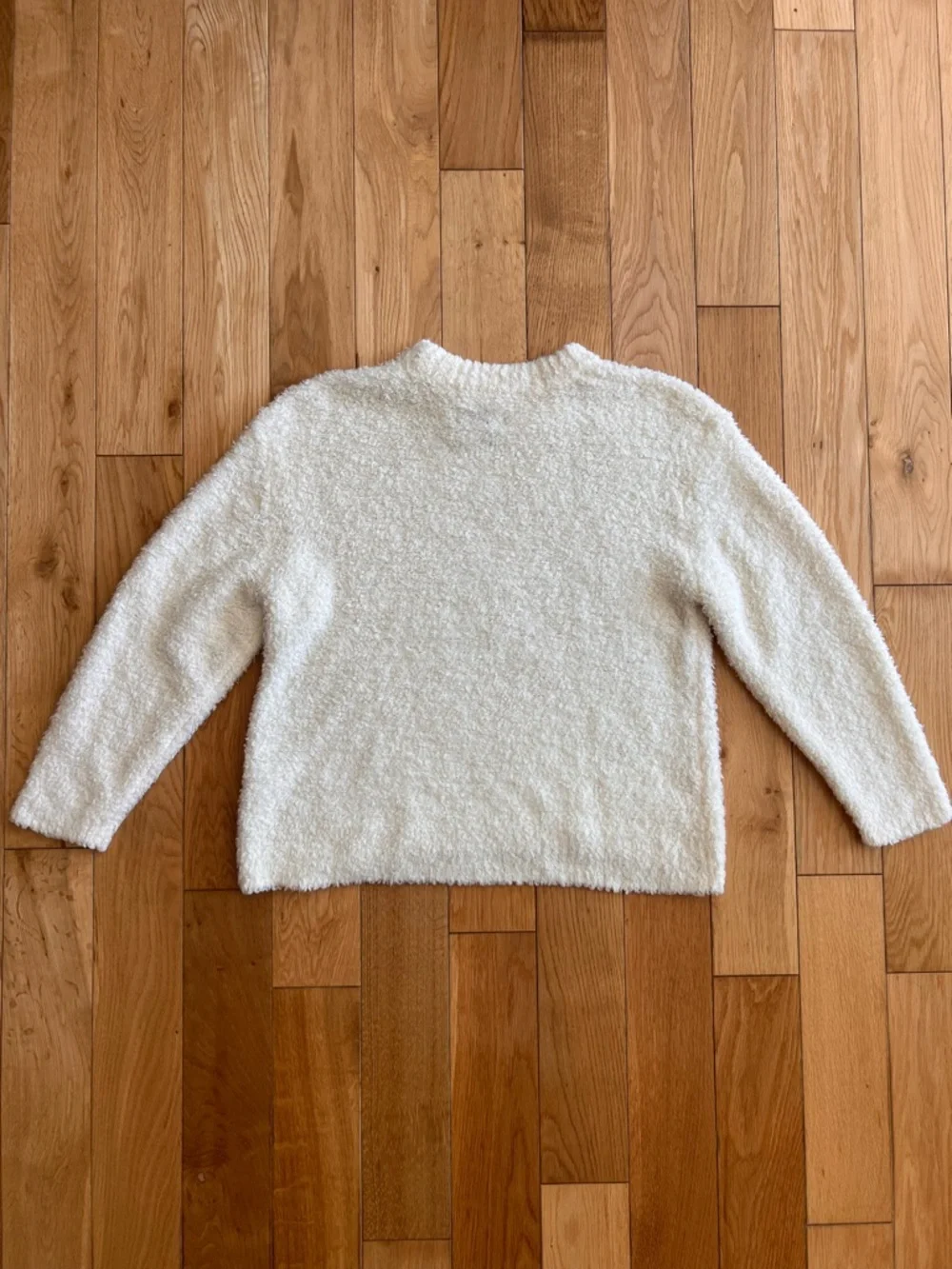 Pistola Alpine Cozy Crew Neck Sweater Cream Boucle Fuzzy Wool Blend Size XS - Picture 5 of 9